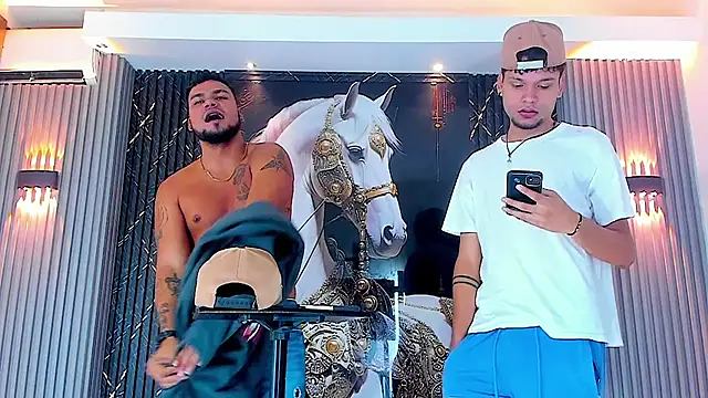 handsome boys22 online show from October 25, 2025, 11:51 am