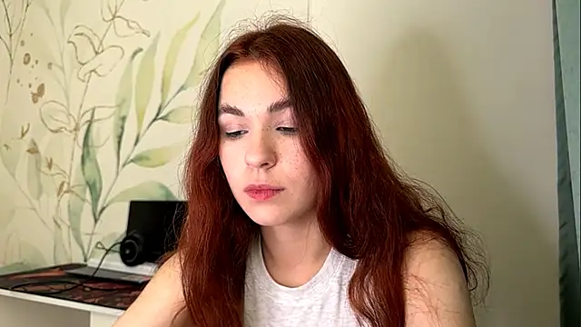 LunaAfrodita online show from November 4, 2025, 12:26 pm