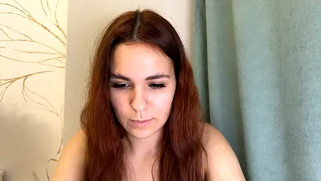 LunaAfrodita online show from November 14, 2025, 5:11 pm