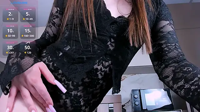 khloeforever online show from June 10, 2026, 4:17 pm