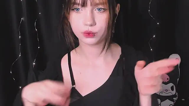 ruby dallos online show from November 4, 2025, 9:36 pm