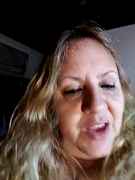 Snapshot of JennyInVegas chatting on November 15, 2025, 10:48 pm JennyInVegas online show from November 15, 2025, 10:48 pm