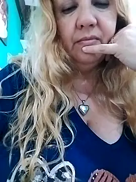 Snapshot of JennyInVegas chatting on November 29, 2025, 3:26 pm JennyInVegas online show from November 29, 2025, 3:26 pm