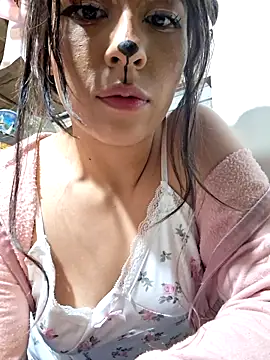 chloebrownn03 online show from October 25, 2025, 2:52 am