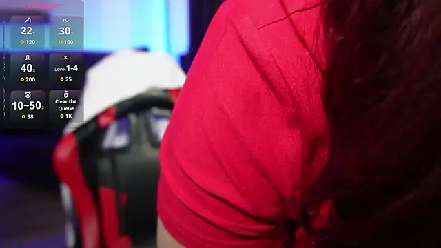 littlee red online show from February 12, 2026, 8:04 pm