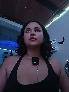 Ladyswap online show from November 4, 2025, 2:43 am