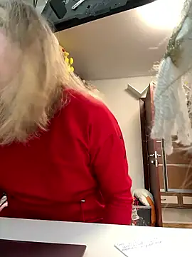 Amelia-Diamond online show from January 14, 2026, 8:42 am