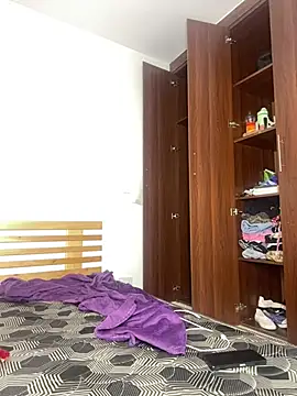 dime213 online show from April 5, 2026, 10:18 pm