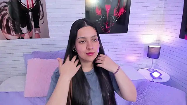 Zoe Murphy online show from November 2, 2025, 9:50 pm