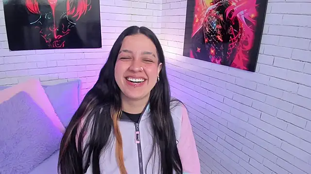 Zoe Murphy online show from December 1, 2025, 6:07 am