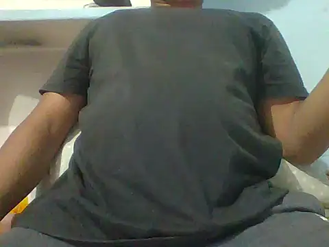 up boy online show from November 7, 2025, 4:56 am