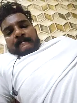 rahulsexyb online show from November 24, 2025, 6:02 am