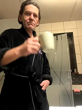 kon77777 online show from November 5, 2025, 3:28 am