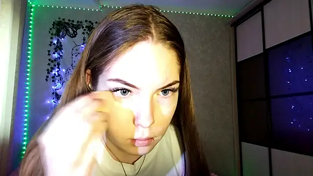 Snapshot of VETT_KITTY chatting on October 30, 2025, 7:43 am VETT KITTY online show from October 30, 2025, 7:43 am