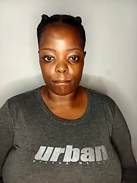 Blackberryjuc online show from October 19, 2025, 11:55 am