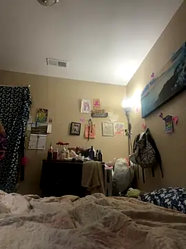 chocolatestrawberrydips online show from November 7, 2025, 9:53 am