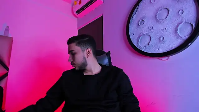 mike 257 online show from March 19, 2026, 11:36 am