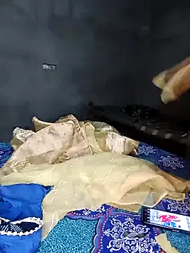 Hot cauple indian online show from May 8, 2026, 7:03 am