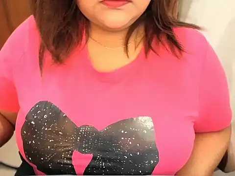 Snapshot of blackpearl____ chatting on February 10, 2026, 11:36 am blackpearl online show from February 10, 2026, 11:36 am