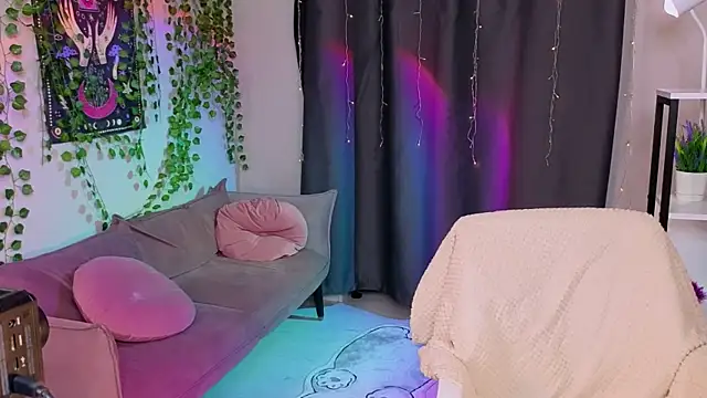 fairy tara online show from May 17, 2026, 9:33 pm