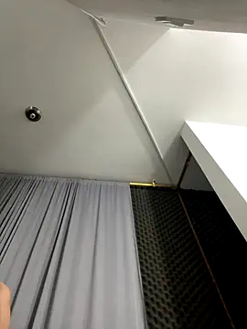 Sammy Sweet01 online show from January 5, 2026, 8:12 pm