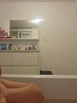 lasexycoquine59 online show from June 25, 2026, 10:25 pm