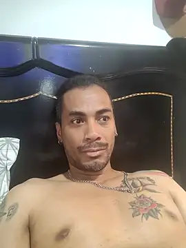 Snapshot of Michell85 chatting on November 8, 2025, 7:34 pm Michell85 online show from November 8, 2025, 7:34 pm