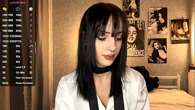 ForeTiff online show from November 19, 2025, 8:31 pm