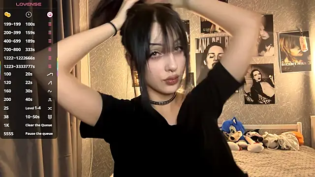 ForeTiff online show from November 24, 2025, 8:19 pm