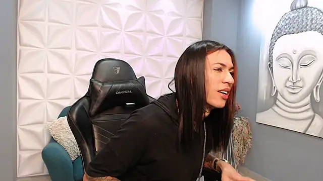 ArohomLester online show from October 22, 2025, 11:32 am