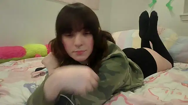 Trickylucy555 online show from December 21, 2025, 10:00 am