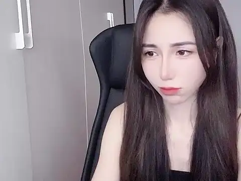 Snapshot of -Alicee- chatting on November 7, 2025, 3:06 am -Alicee- online show from November 7, 2025, 3:06 am