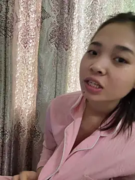 aaaaawhate online show from February 17, 2026, 8:33 am