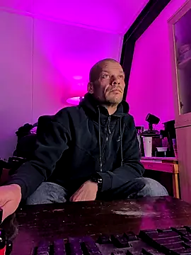 Snapshot of Kinky_Play1 chatting on January 5, 2026, 8:45 pm Kinky Play1 online show from January 5, 2026, 8:45 pm