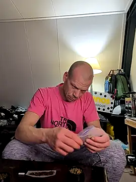 Snapshot of Kinky_Play1 chatting on January 10, 2026, 8:32 pm Kinky Play1 online show from January 10, 2026, 8:32 pm