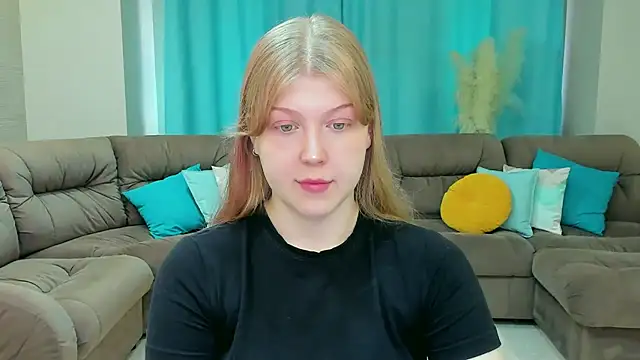 Stella Light online show from November 3, 2025, 11:22 am