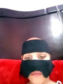 Snapshot of SandyAmr chatting on February 16, 2026, 7:26 am SandyAmr online show from February 16, 2026, 7:26 am