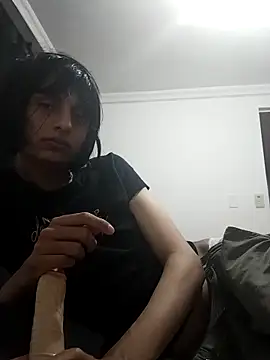 sophiasleepy1 online show from November 21, 2025, 4:44 am