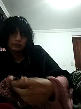 sophiasleepy1 online show from November 26, 2025, 10:38 am