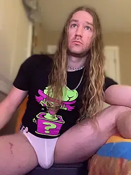 LSDsexslave online show from June 15, 2026, 5:53 am