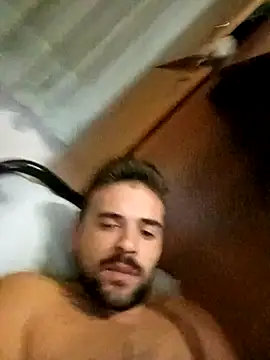 Snapshot of Camionista121998 chatting on October 24, 2025, 5:42 pm Camionista121998 online show from October 24, 2025, 5:42 pm