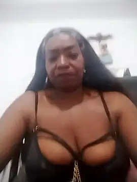 Snapshot of laseducida chatting on March 30, 2026, 4:24 am laseducida online show from March 30, 2026, 4:24 am