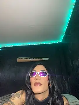 NikitaDragunXXX online show from November 1, 2025, 12:23 am