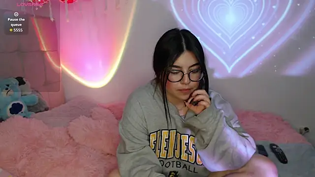 Ayleen Honey online show from October 23, 2025, 9:35 pm