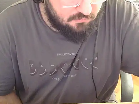 Snapshot of moneyman_11 chatting on August 4, 2026, 11:24 am moneyman 11 online show from August 4, 2026, 11:24 am