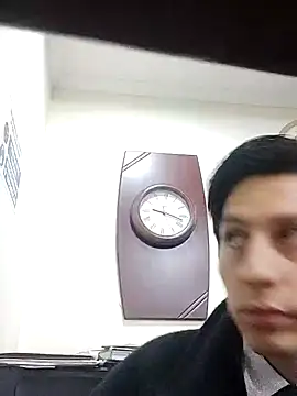 Carriata larry online show from October 24, 2025, 2:19 am