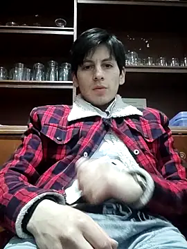 Carriata larry online show from November 6, 2025, 4:13 am