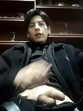 Carriata larry online show from November 18, 2025, 3:45 am