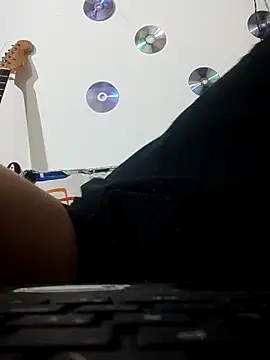 Carriata larry online show from February 3, 2026, 4:32 am