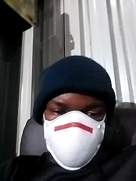 loVbRo1 online show from October 24, 2025, 6:59 pm